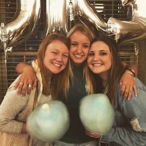 Meet your Posher, Sarah